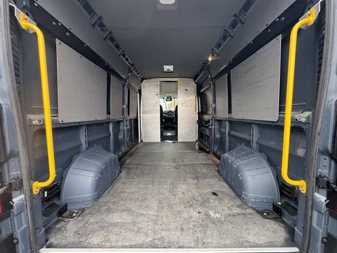 Used 2019 RAM ProMaster 2500 image 13