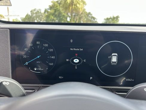 Certified 2024 Hyundai Kona Limited FWD image 35
