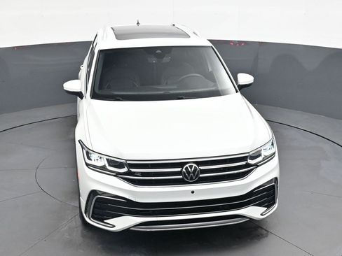 Used 2023 Volkswagen Tiguan SEL R-Line AWD/4WD image 27