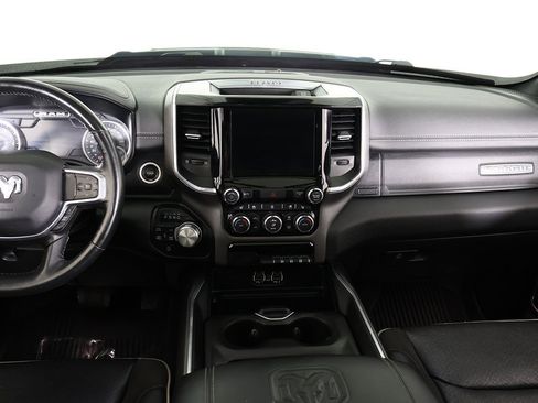 Used 2022 RAM 1500 Laramie w/ Sport Appearance Package image 38