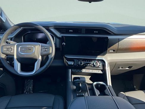 New 2026 GMC Sierra 1500 Denali w/ Technology Package image 12