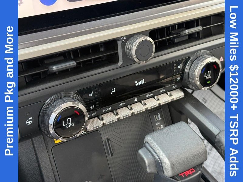 Used 2025 Toyota Tacoma TRD Off-Road w/ TRD Off Road Premium Package AWD/4WD image 28