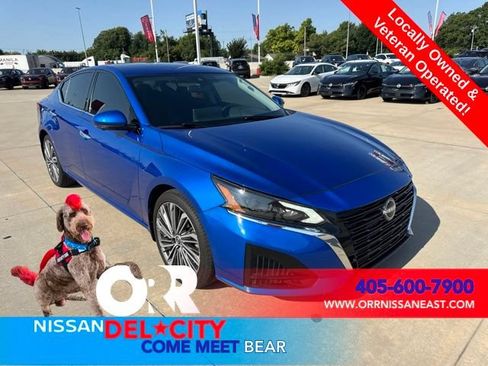 Used 2025 Nissan Altima 2.5 SL FWD image 7