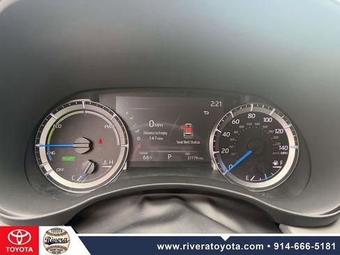 Used 2023 Toyota Highlander LE AWD/4WD image 21