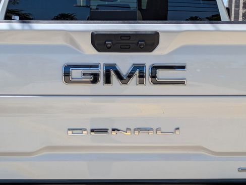 Certified 2024 GMC Sierra 2500 Denali Ultimate w/ Max Trailering Package AWD/4WD image 27