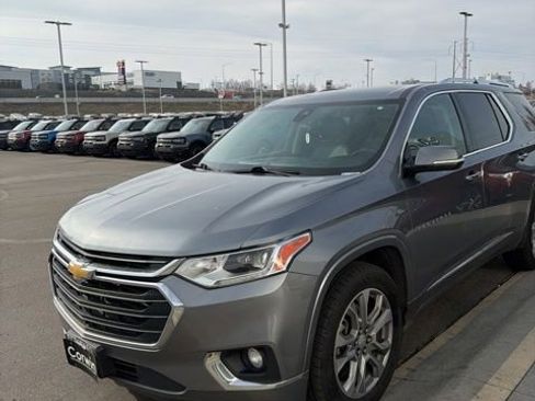 Used 2019 Chevrolet Traverse Premier image 5