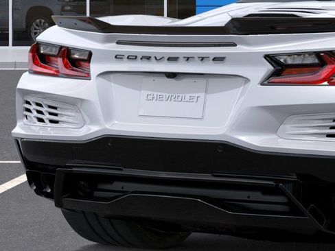 New 2026 Chevrolet Corvette E-Ray AWD/4WD image 14