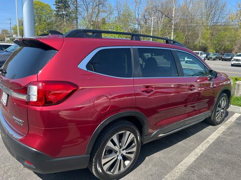Used 2021 Subaru Ascent Limited AWD/4WD image 5