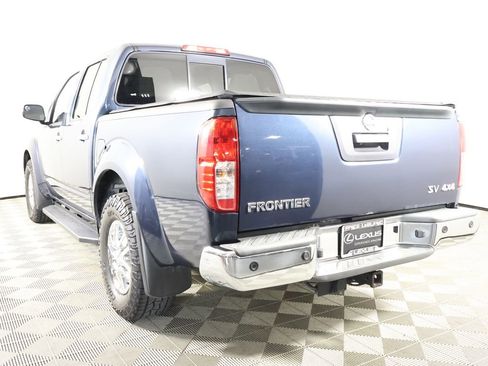 Used 2018 Nissan Frontier SV w/ Value Truck Package image 4