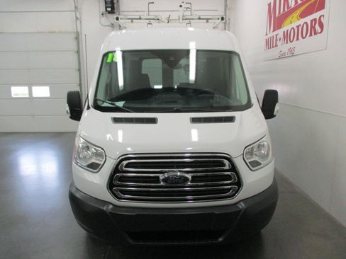 Used 2018 Ford Transit 150 XLT image 8