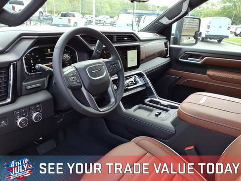 New 2026 GMC Sierra 2500 Denali Ultimate AWD/4WD image 3