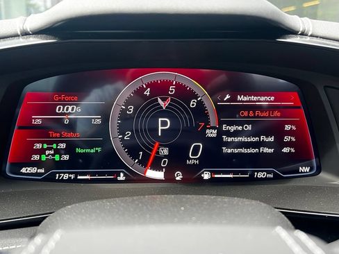 Used 2025 Chevrolet Corvette Stingray Preferred Conv w/ Z51 Performance Package RWD image 13