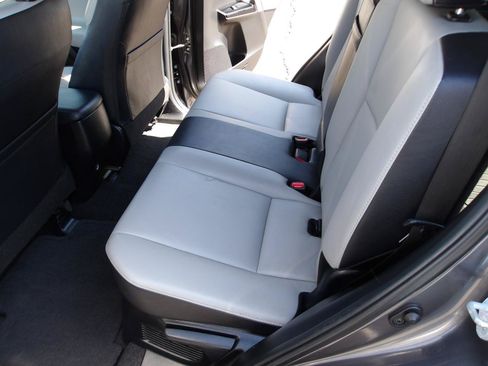 Used 2017 Toyota RAV4 Limited AWD/4WD image 10