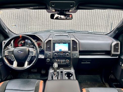 Certified 2018 Ford F150 Raptor w/ Equipment Group 802A Luxury image 31