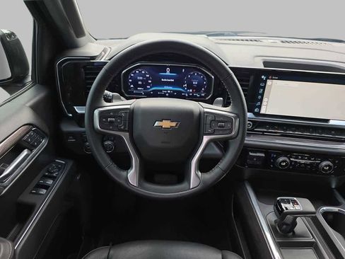 Used 2024 Chevrolet Silverado 1500 LTZ w/ LTZ Premium Package image 12