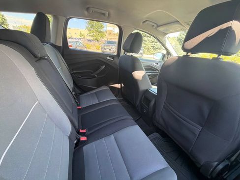 Used 2015 Ford Escape SE AWD/4WD image 14