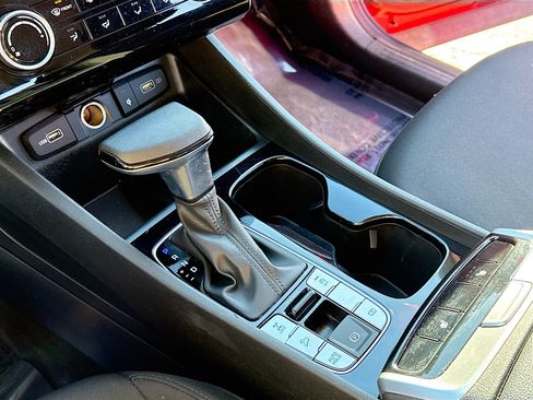 Certified 2023 Hyundai Tucson SEL w/ Winter Package image 11