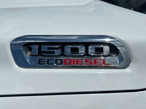 Used 2022 RAM 1500 Limited AWD/4WD image 5