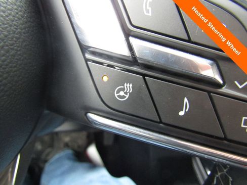 Used 2025 Buick Enclave Preferred image 15