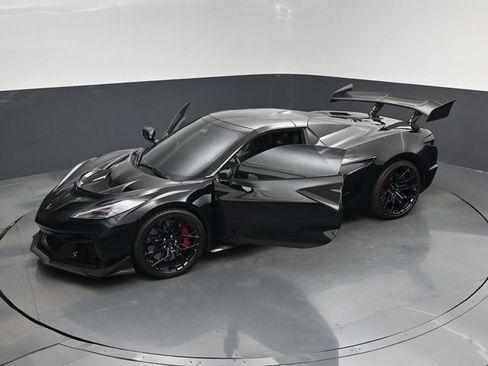 Used 2026 Chevrolet Corvette ZR1 w/ ZR1 Carbon Fiber Aero Package RWD image 20