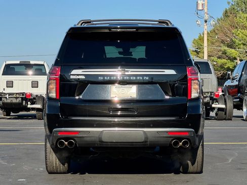 Used 2022 Chevrolet Suburban High Country image 6