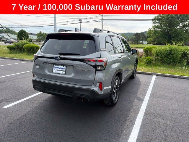 Used 2025 Subaru Forester Limited AWD/4WD image 3