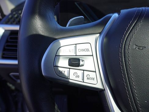 Used 2023 BMW X7 xDrive40i w/ Parking Assistance Package image 47