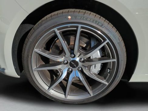 Certified 2026 Genesis G70 2.5T RWD image 11