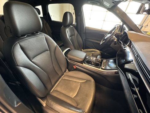 Used 2021 Audi Q7 2.0T Premium Plus w/ Executive Package image 26