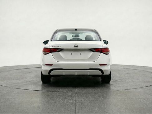 Used 2025 Nissan Sentra SV FWD image 7