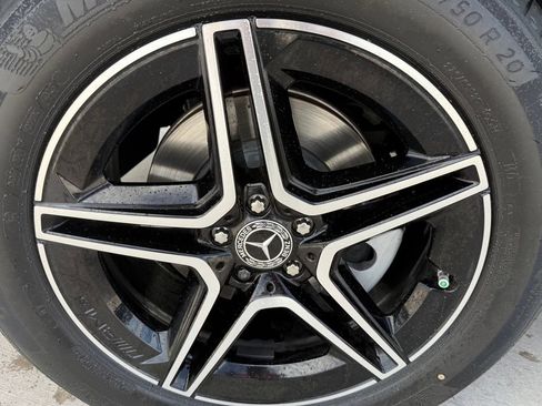 Used 2026 Mercedes-Benz GLE 450 4MATIC image 10