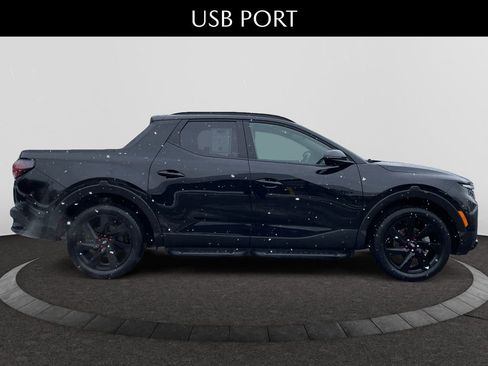 Used 2024 Hyundai Santa Cruz Night image 5