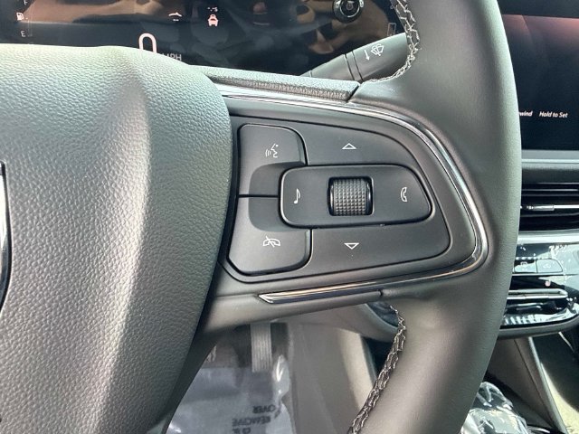 New 2026 Buick Envista Sport Touring FWD image 28