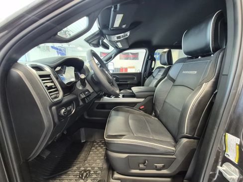 Used 2026 RAM 3500 Laramie AWD/4WD image 9