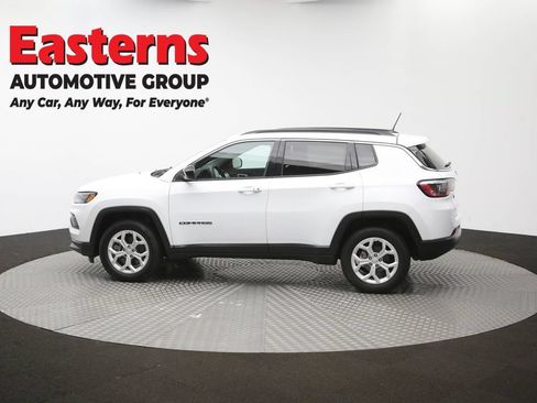 Used 2024 Jeep Compass Latitude AWD/4WD image 59