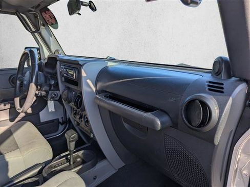 Used 2008 Jeep Wrangler Unlimited X AWD/4WD image 25