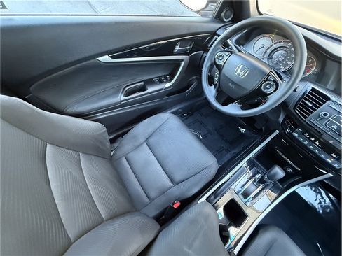 Used 2017 Honda Accord LX-S image 11