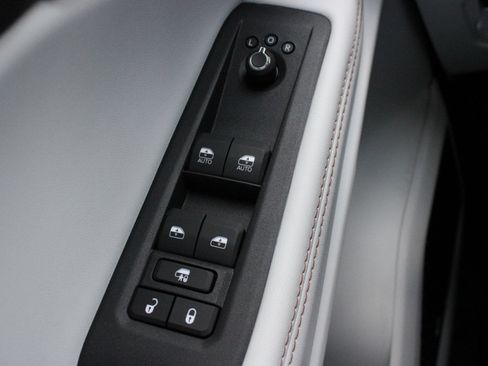 New 2026 Jeep Cherokee Overland AWD/4WD image 25