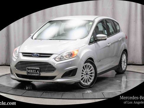Used 2016 Ford C-MAX SE w/ Equipment Group 202A image 1