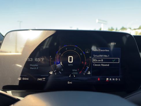 New 2026 Chevrolet Traverse LT w/ Midnight/Sport Edition image 14