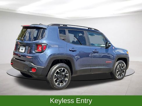Used 2023 Jeep Renegade Trailhawk AWD/4WD image 7