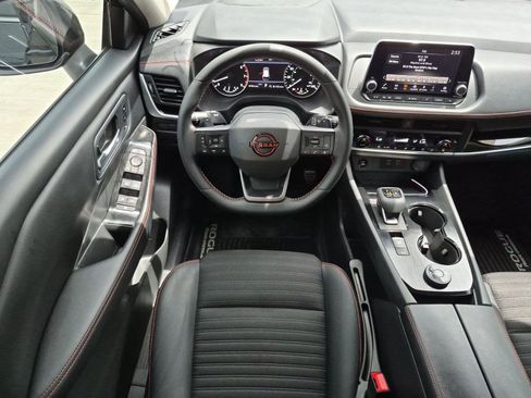Used 2026 Nissan Rogue SV w/ Rock Creek Premium Package AWD/4WD image 11