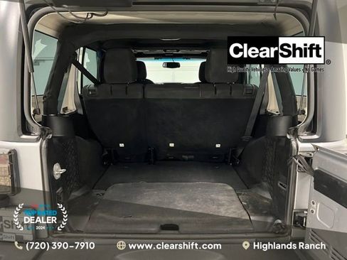 Used 2015 Jeep Wrangler Unlimited Sport w/ Quick Order Package 24S AWD/4WD image 41