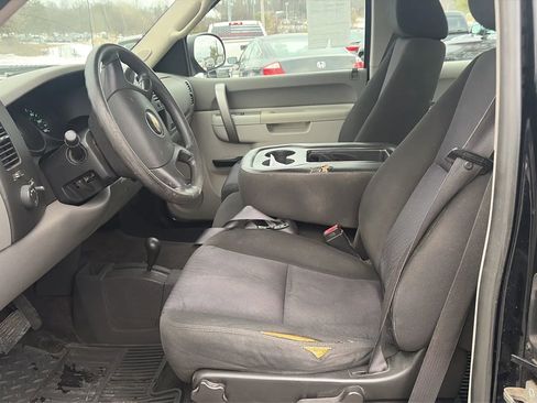 Used 2010 Chevrolet Silverado 1500 W/T image 29