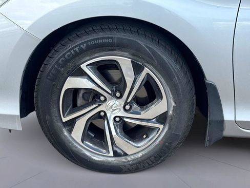 Used 2016 Honda Accord LX image 11