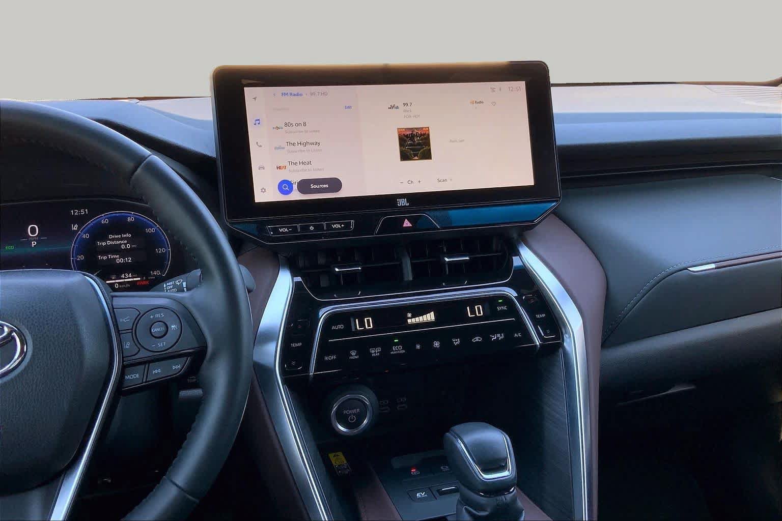 Used 2024 Toyota Venza Limited AWD/4WD image 7