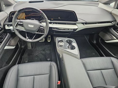 New 2026 Cadillac Optiq Sport 2 RWD image 21
