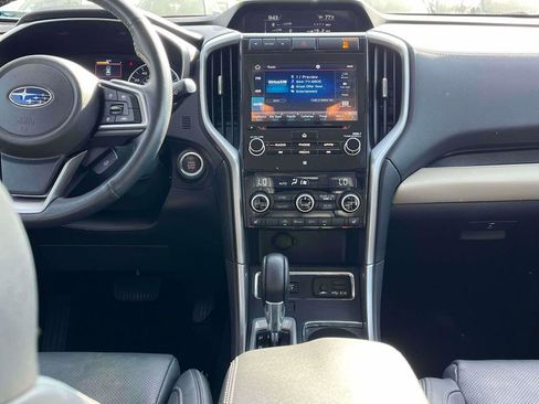 Used 2020 Subaru Ascent Limited w/ Popular Package #2 image 3