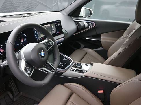 New 2026 BMW X3 xDrive30 w/ Premium Package AWD/4WD image 12