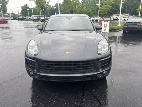 Used 2018 Porsche Macan AWD/4WD image 5